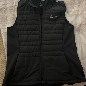 Nike Women's Black Quilted Vest